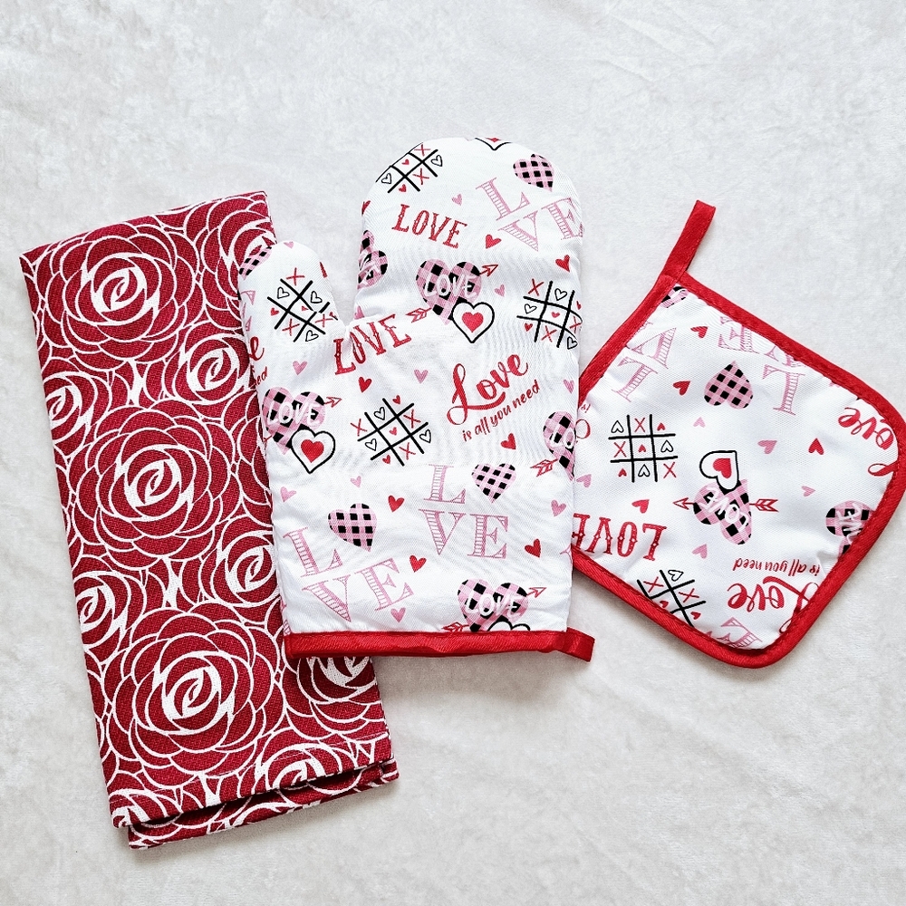 ❤️Valentine's Day Red and White Love Kitchen 3 Pcs Set